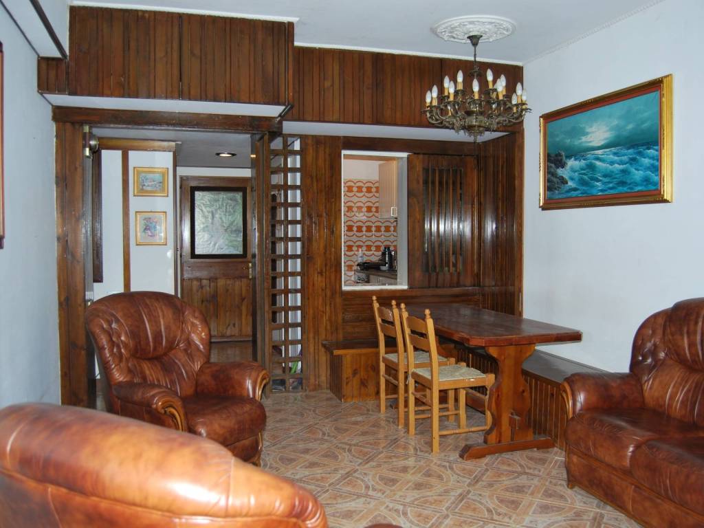 Appartamento a Pescasseroli in Via Collinetta - Foto 5