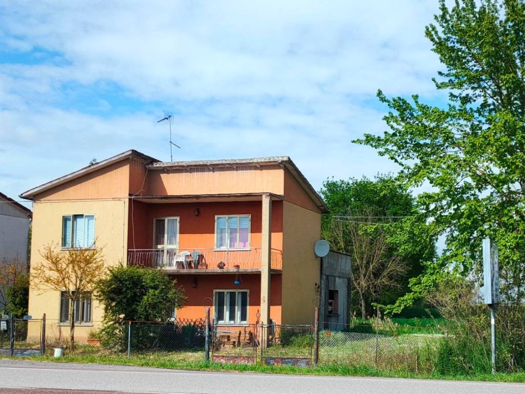 Casa indipendente a Stienta - Foto 2