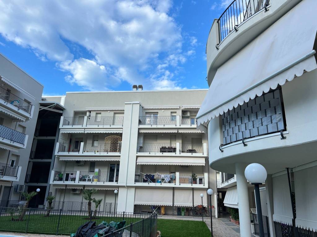 Appartamento a Tortoreto in Via Rimini, 5 - Foto 2