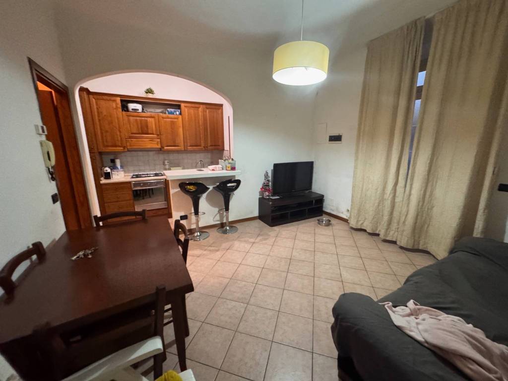 Appartamento a Lucca in Via Bonagiunta Urbiciani - Foto 4