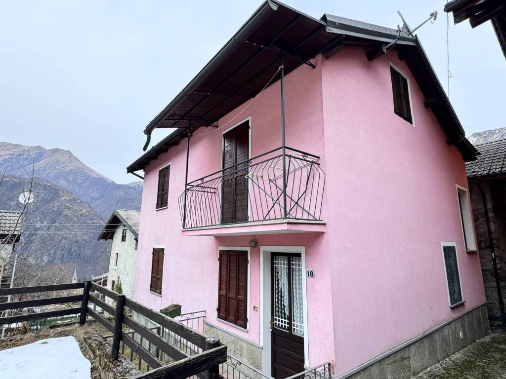 Casa indipendente a Bannio anzino in Località Parcineto - Foto 2