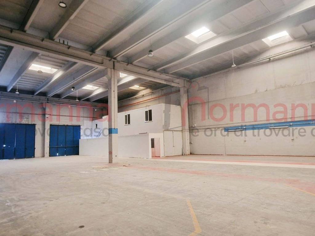 Immobile a Gricignano di aversa in Via dell'Industria - Foto 5