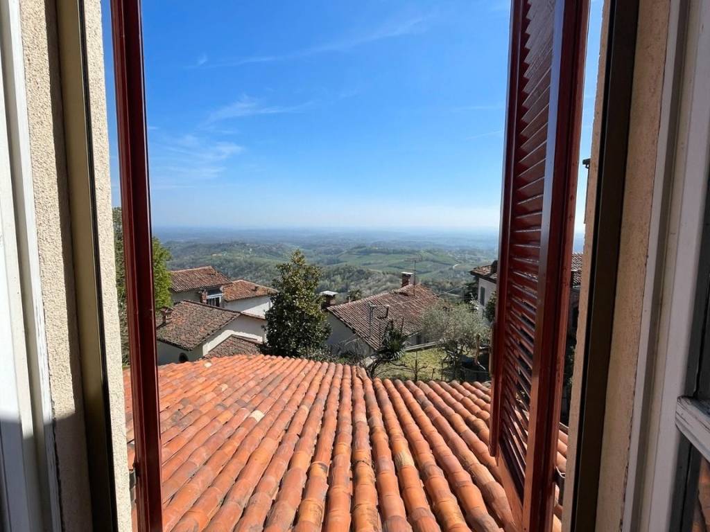 Appartamento a Albugnano in Via Regina Margherita, 10 - Foto 2