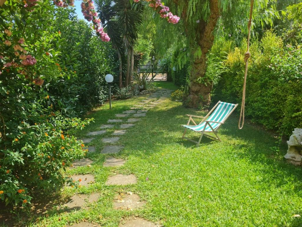 Appartamento a Melendugno in Viale Oasi, 8 - Foto 3