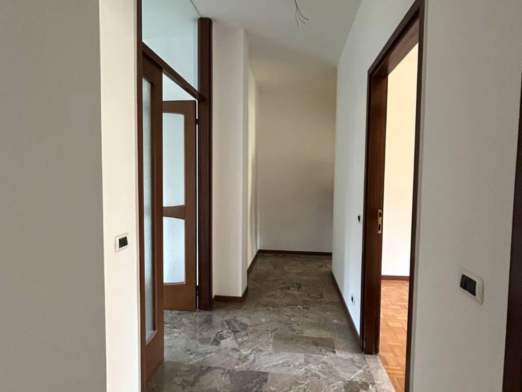 Appartamento a Varese - Foto 2