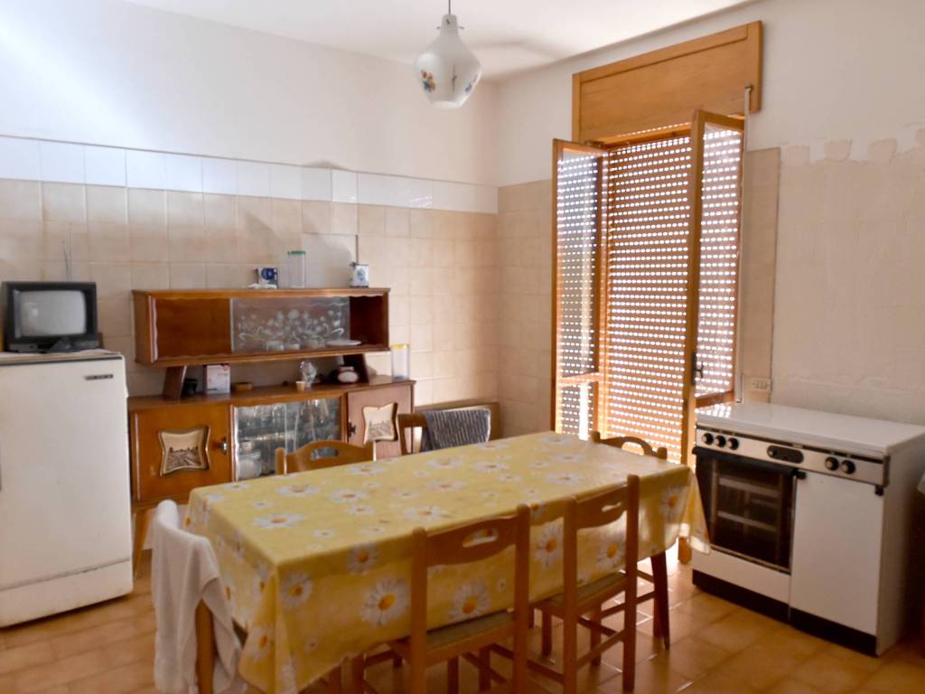 Villa a Tuglie in Via Trento, 49 - Foto 4