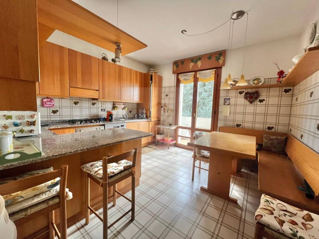 Appartamento a Padova in Via Montebelluna - Foto 3