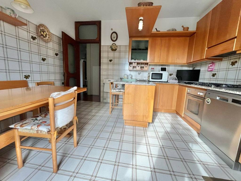 Appartamento a Padova in Via Montebelluna - Foto 4