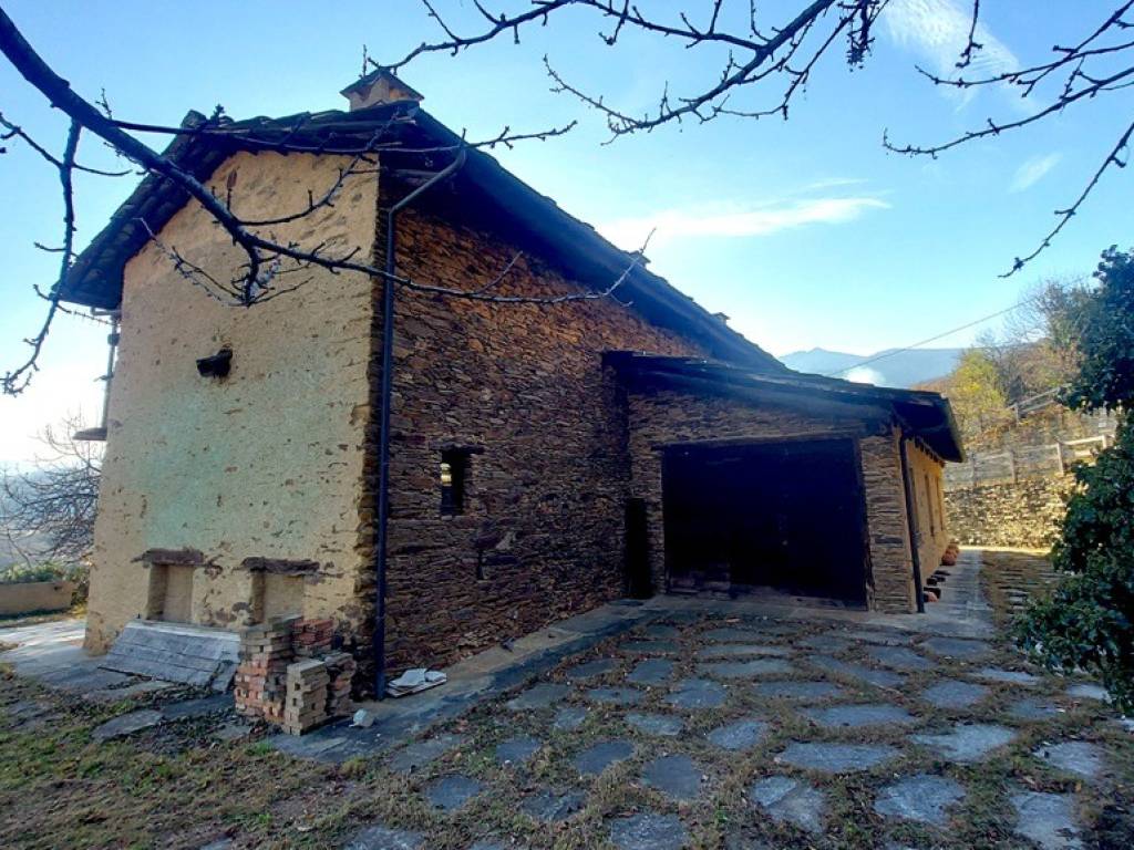 Rustico / casale a Bagnolo piemonte in Via Lisdero, 31 - Foto 5