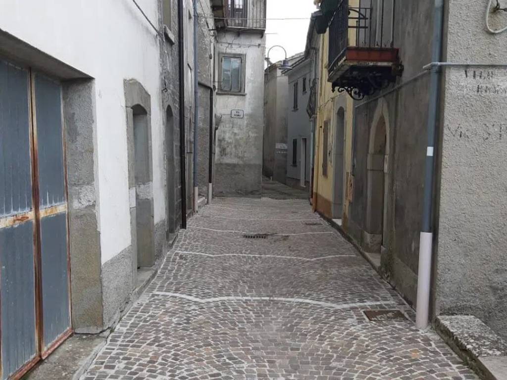 Villa a Schiavi di abruzzo in Piazza Vittorio Emanuele - Foto 3