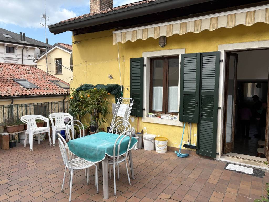 Appartamento a Peschiera del garda in Piazzetta Scaligera - Foto 4