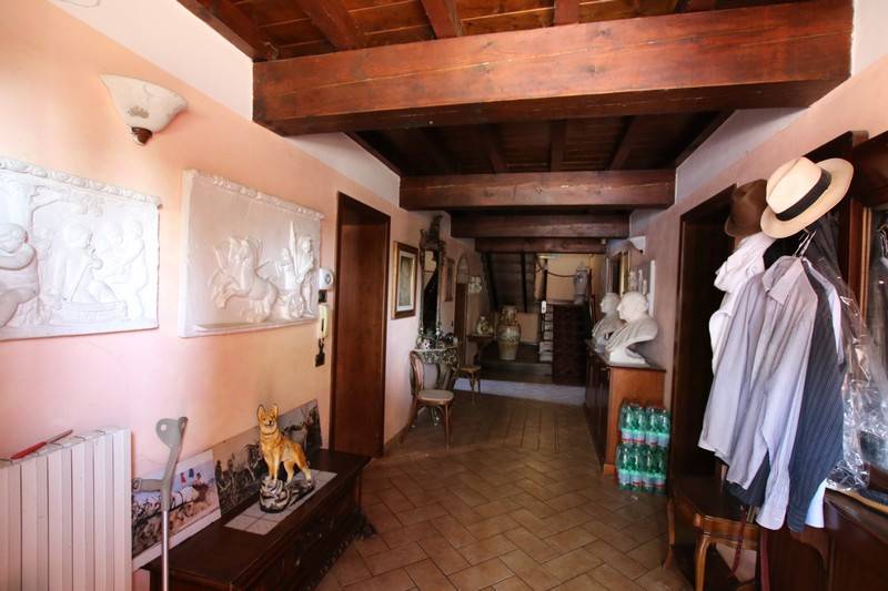Villa a Mirandola in Via Nocedella, 42 - Foto 4
