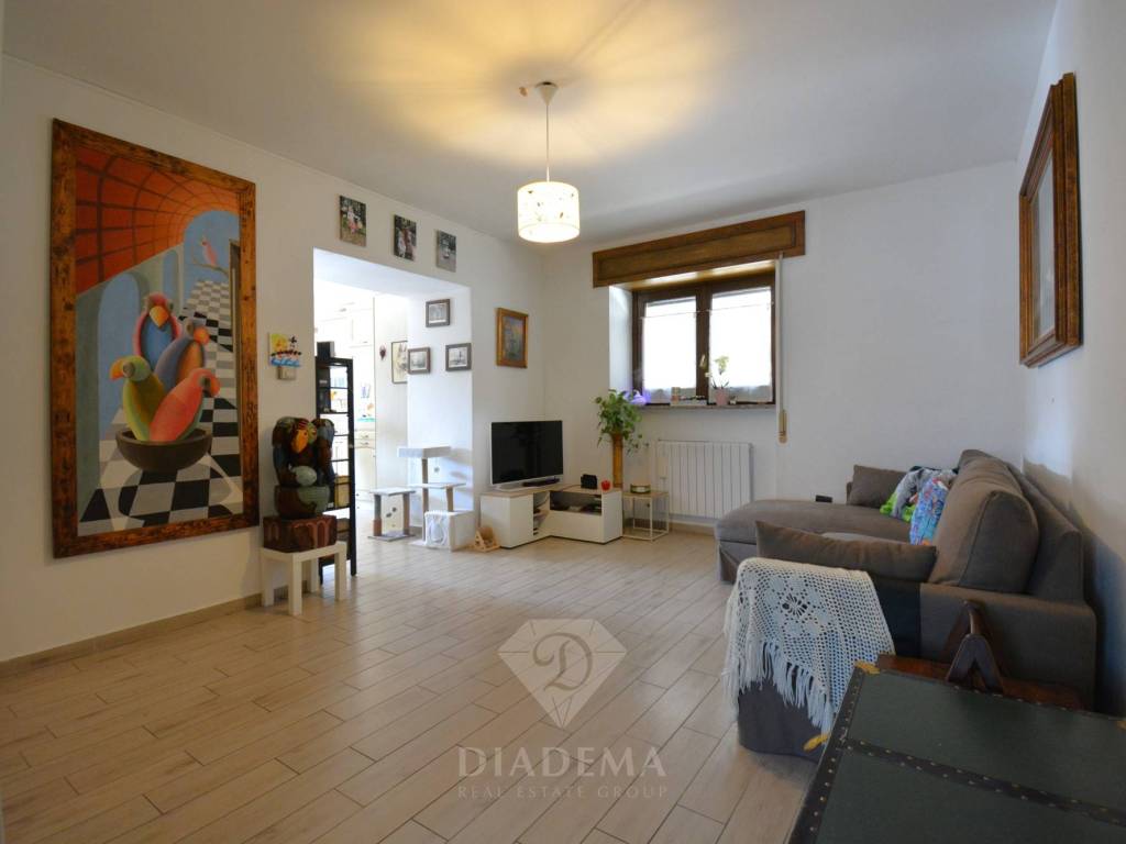 Appartamento a Albizzate in Via Mulini, 2 - Foto 2