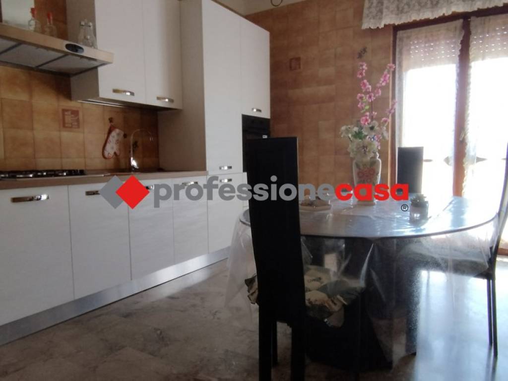 Appartamento a San nicola la strada in Via Turati, 31 - Foto 4