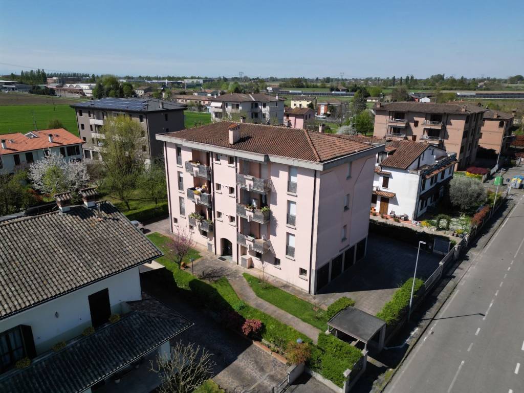 Appartamento a Rolo in Via Aldo Moro, 30 - Foto 2