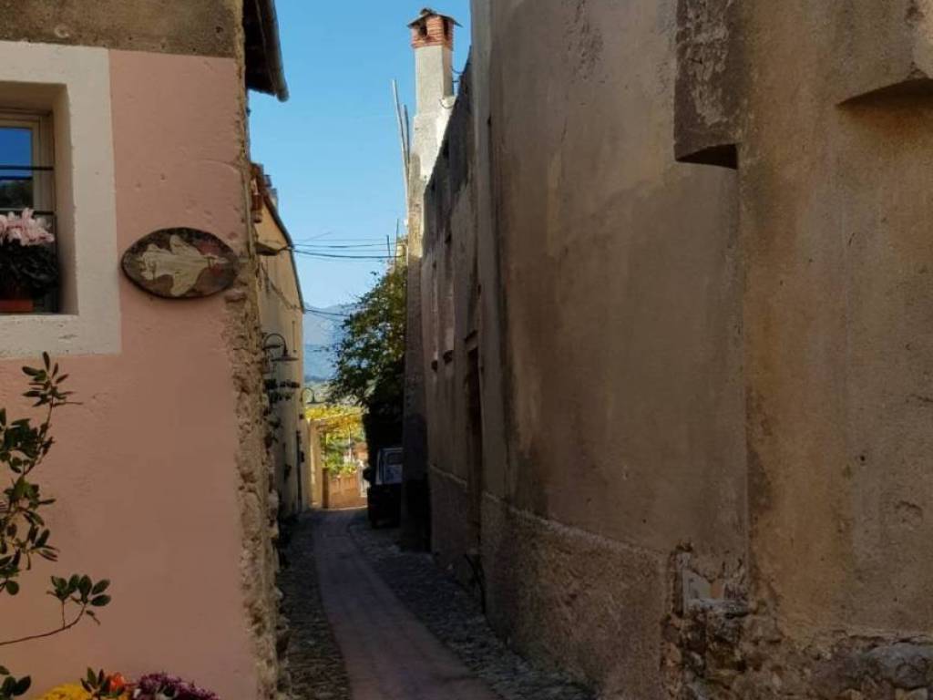 Rustico / casale a Borgio verezzi in Via Ortari 6 e 8 - Foto 2