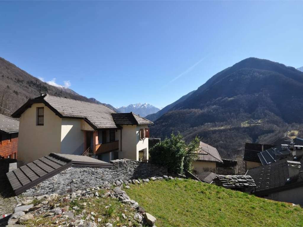 Casa indipendente a Calasca-castiglione in Località Vigino, 45 - Foto 2