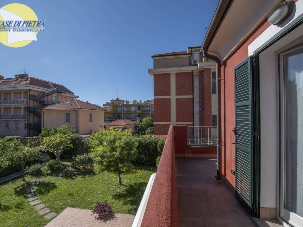 Villetta a schiera a Loano in Via D'Annunzio, 10 - Foto 3