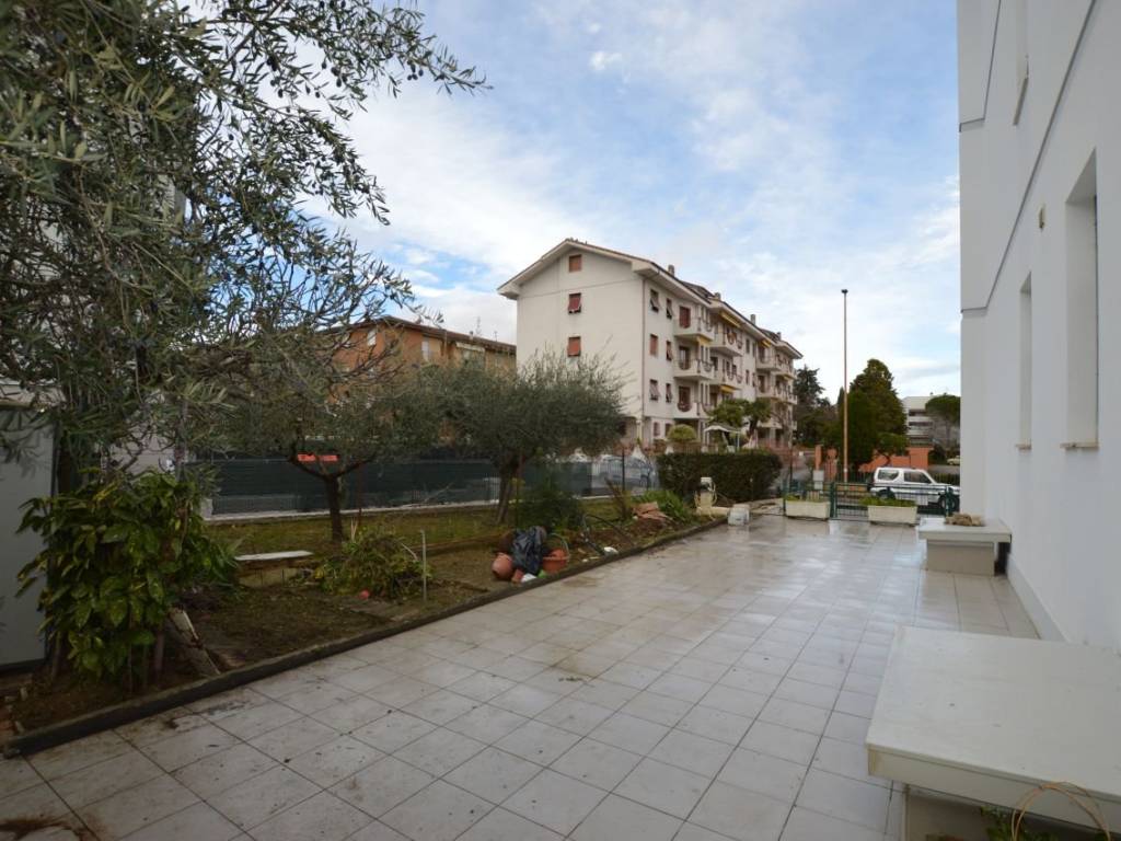 Appartamento a Jesi in Via Norvegia - Foto 2