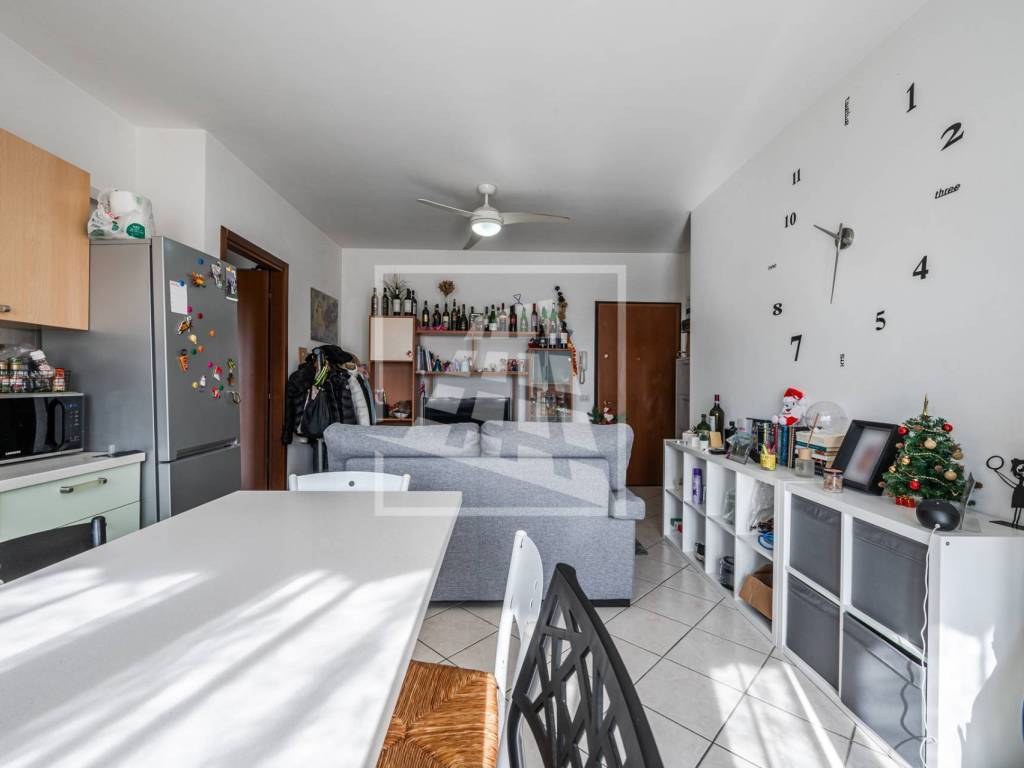 Appartamento a Reggio emilia in Via Aldo Palazzeschi, 31 - Foto 4
