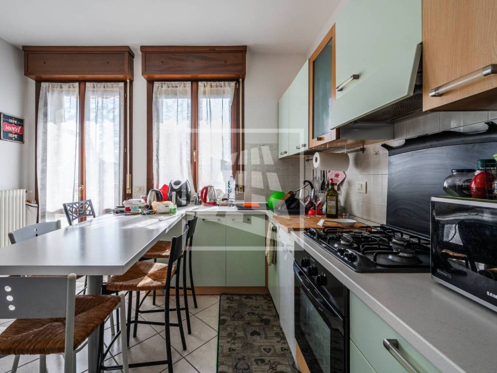Appartamento a Reggio emilia in Via Aldo Palazzeschi, 31 - Foto 5