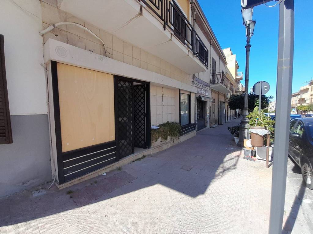 Immobile a Cinisi in Piazza Vittorio Emanuele Orlando - Foto 4