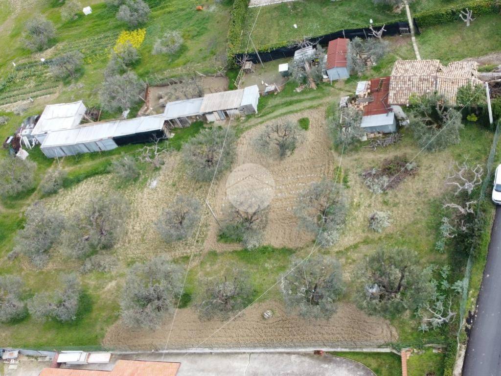 Rustico / casale a Roseto degli abruzzi in Strada provinciale - Foto 5