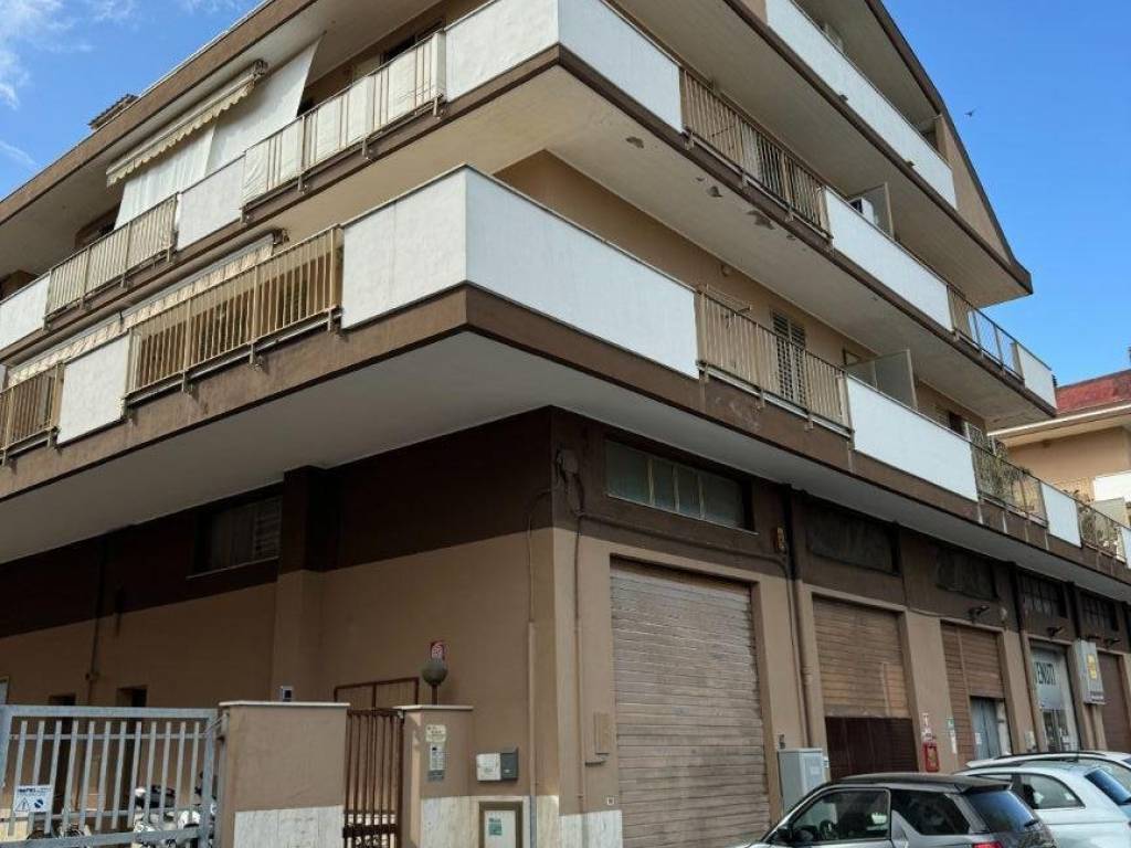 Appartamento a Pescara in Via Antonio Pigafetta, 20 - Foto 2