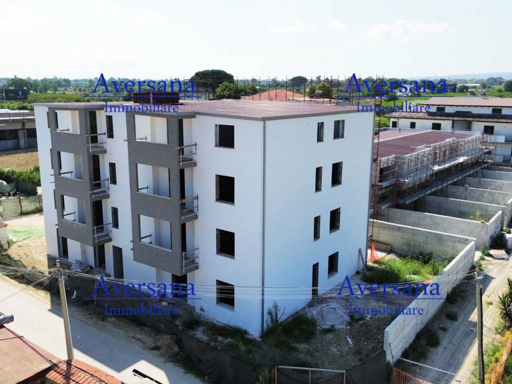 Appartamento a Lusciano in Viale della Libertà - Foto 3