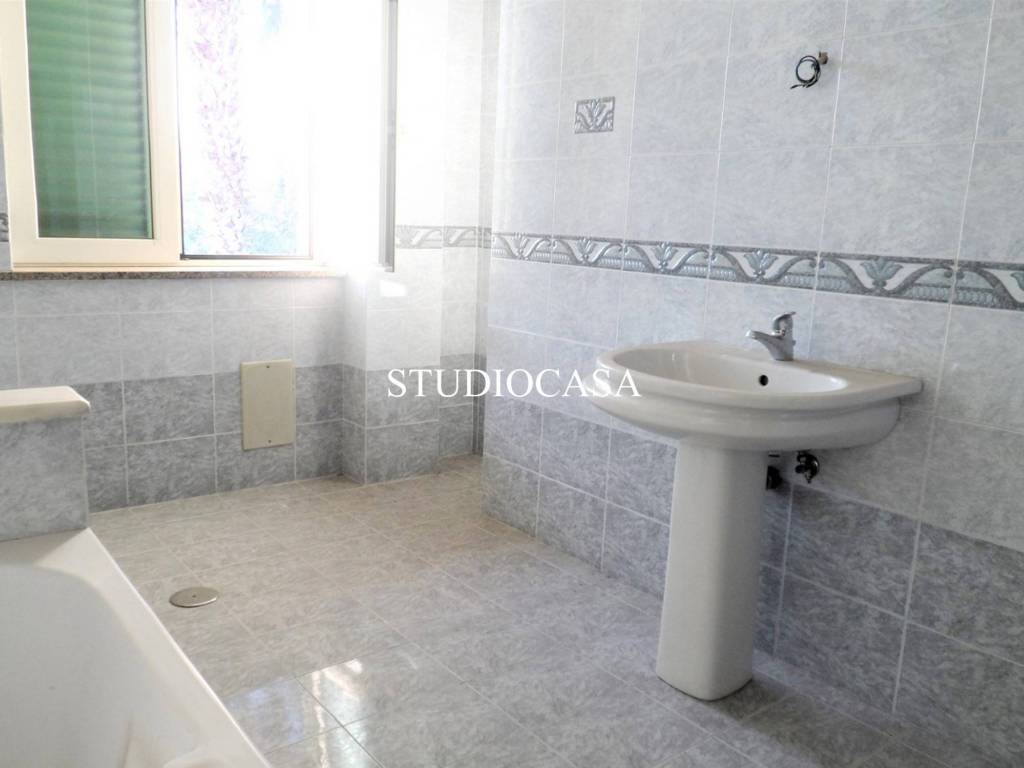 Palazzo / stabile a Capodrise - Foto 3