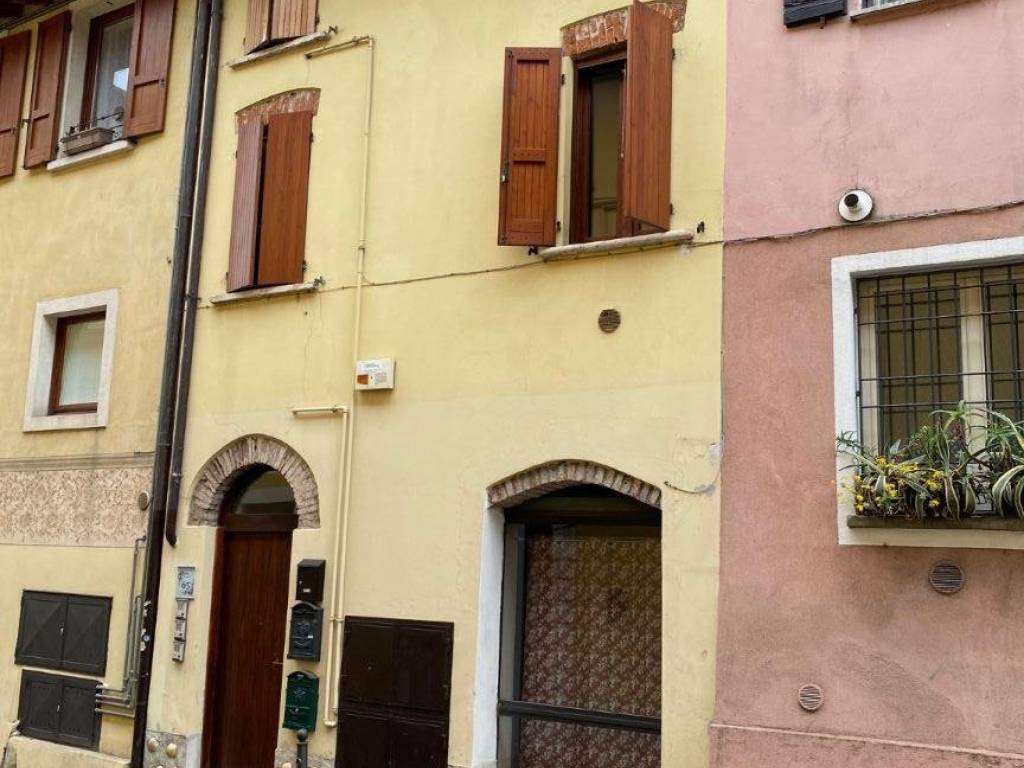 Appartamento a Desenzano del garda in Via Giuseppe Mazzini - Foto 2