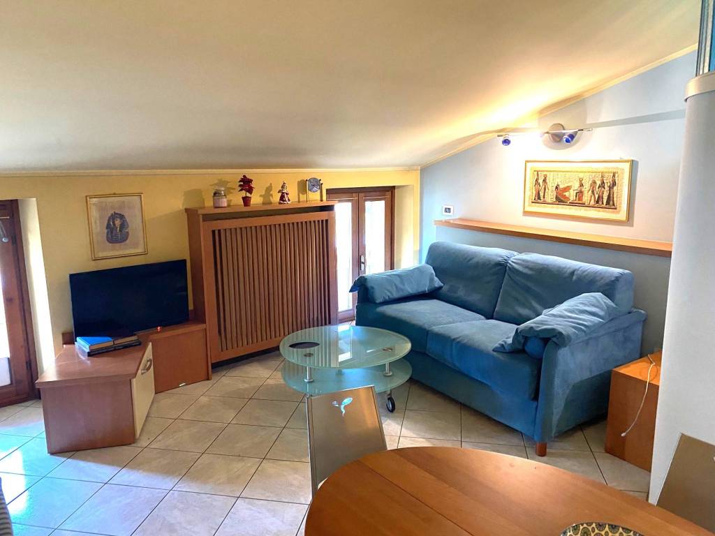 Appartamento a Desenzano del garda in Via Giuseppe Mazzini - Foto 4