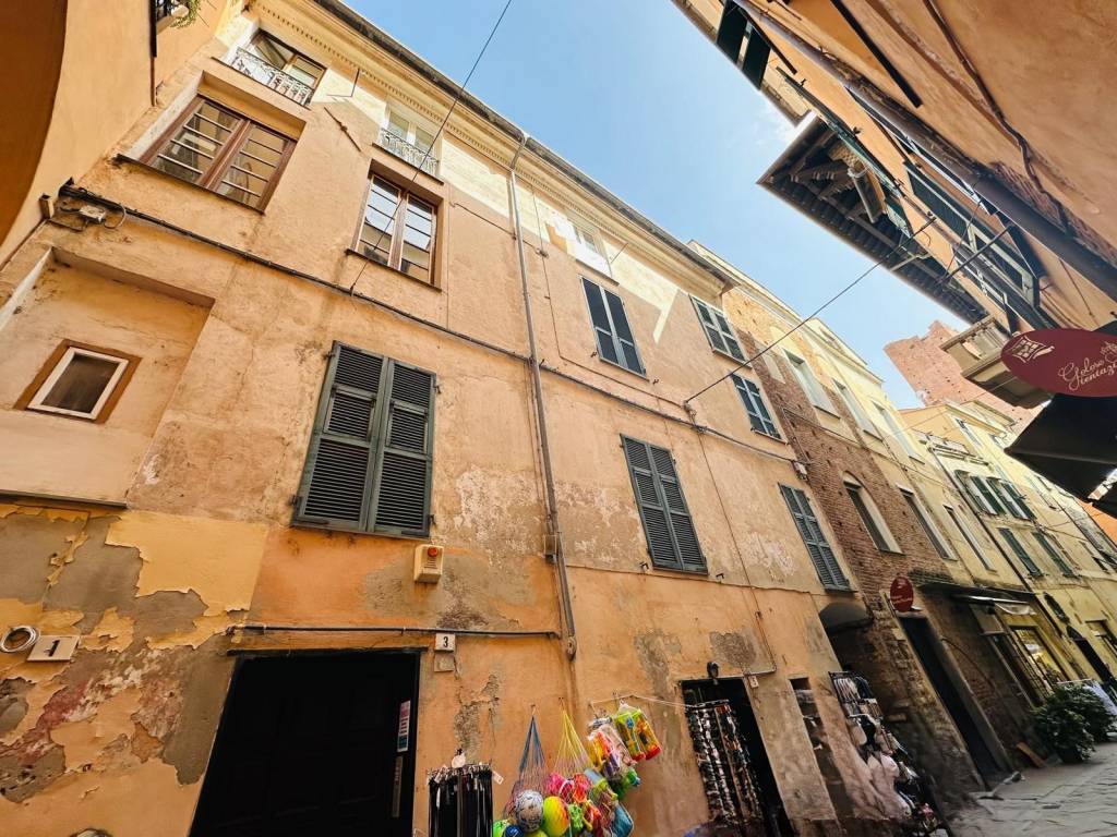 Appartamento a Albenga in Via Medaglie d'Oro - Foto 3
