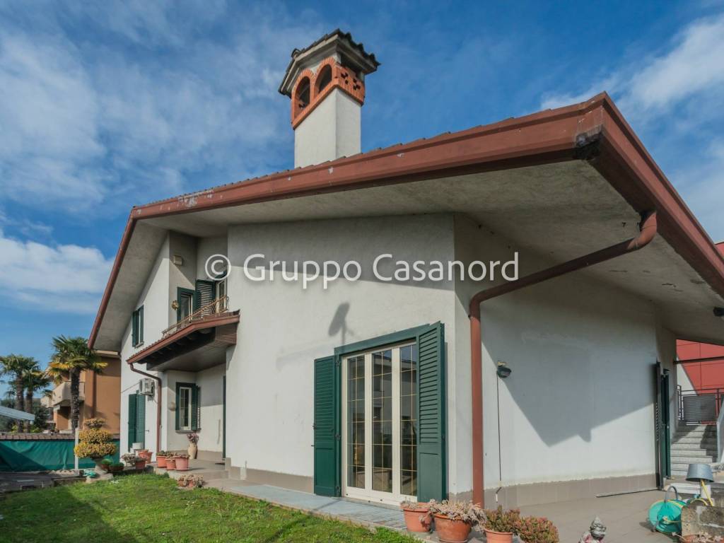 Villa a Carugate in Via Alessandro Volta - Foto 3