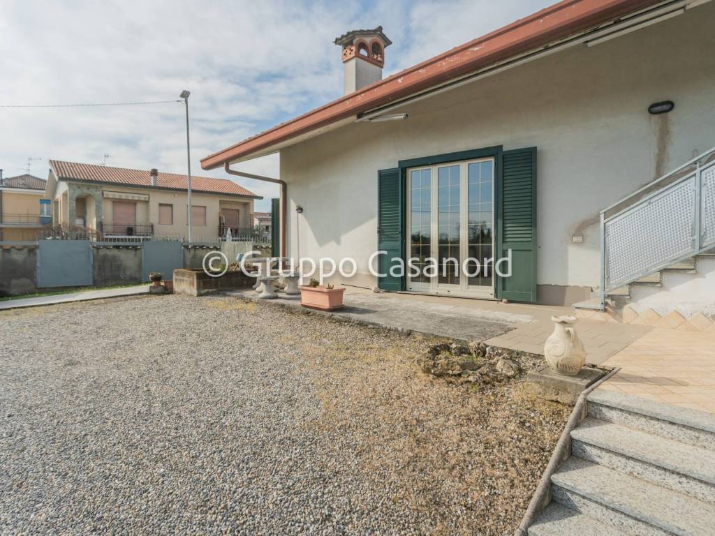 Villa a Carugate in Via Alessandro Volta - Foto 5