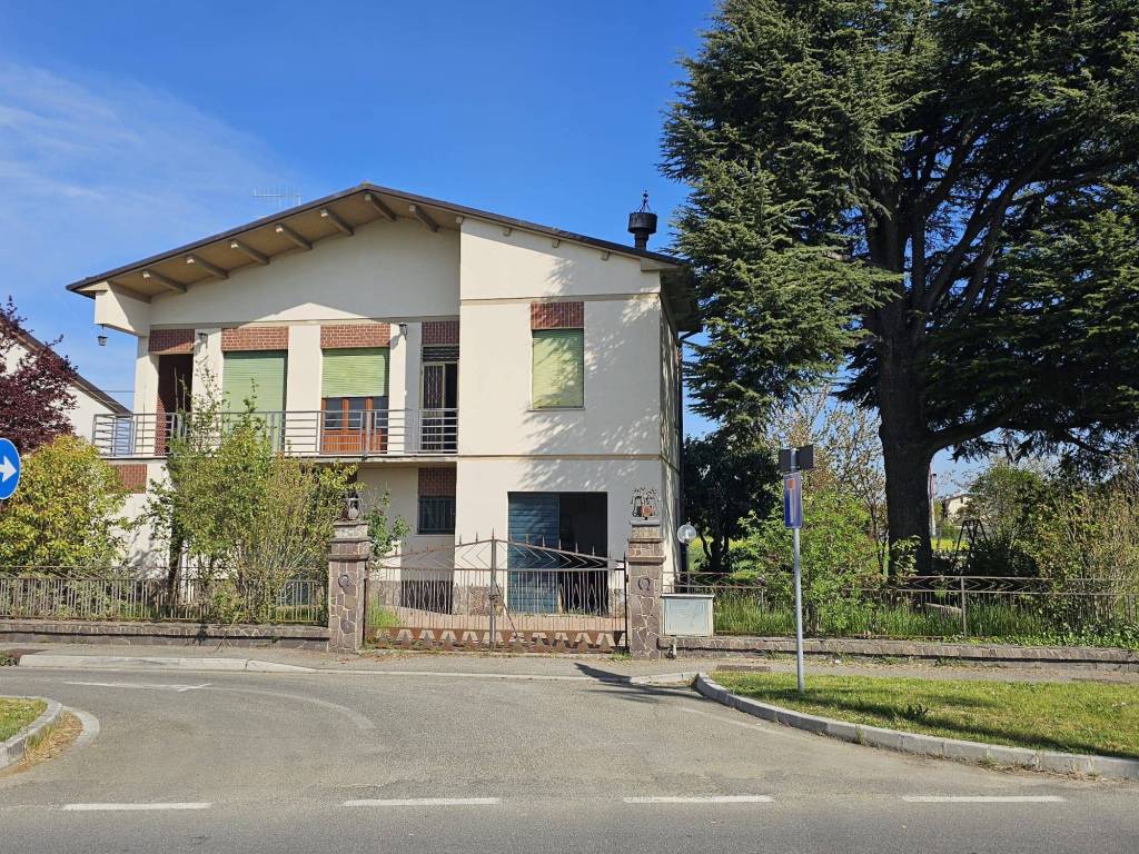 Villa a Arezzo in Stradone di Ca' De Cio - Foto 5