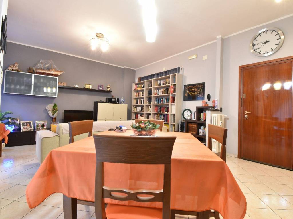 Appartamento a Reggio emilia in Via Manara - Foto 2