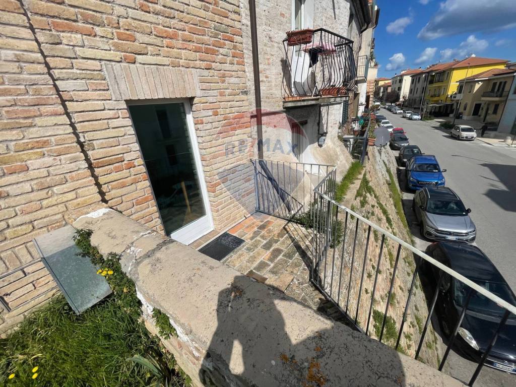 Casa indipendente a Recanati in VIA DI MONTE MORELLO, 2 - Foto 4