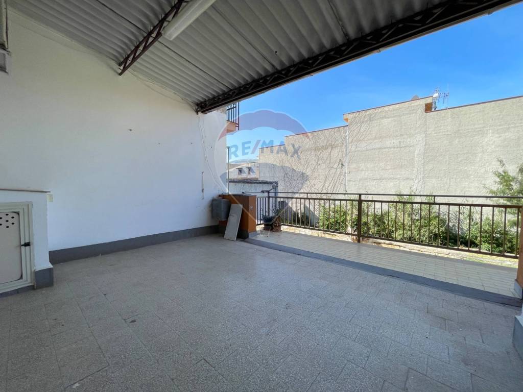 Casa indipendente a Cinisi in Via Faro Pizzoli, 294 - Foto 2