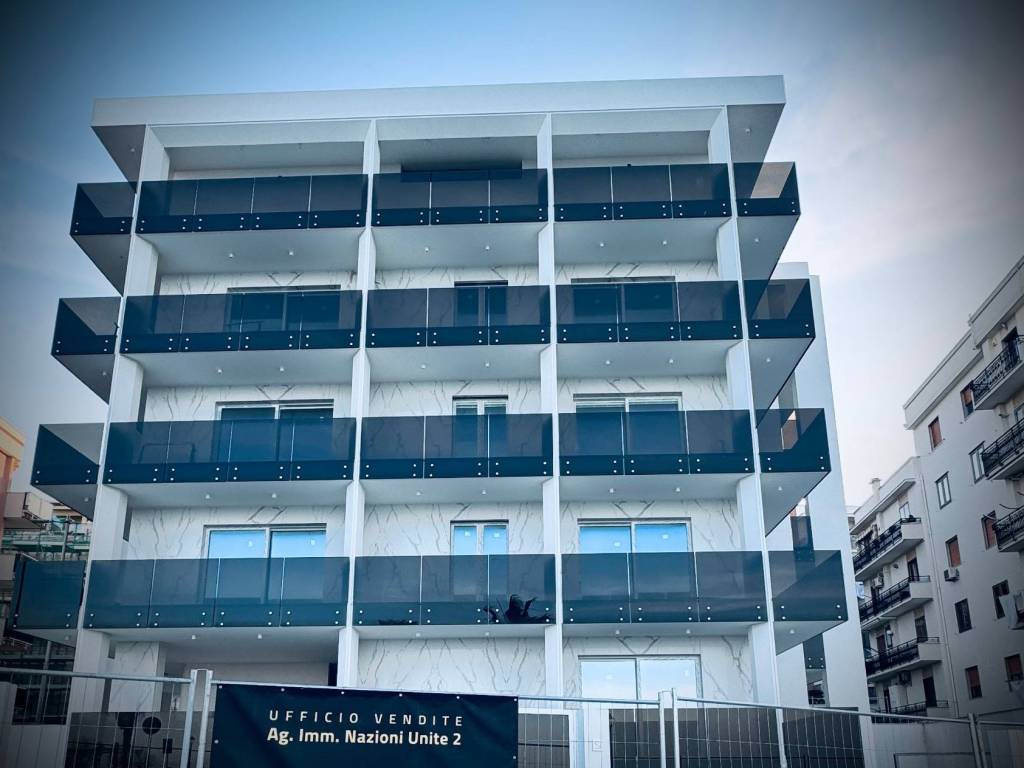 Appartamento a Trani in Lungomare Cristoforo Colombo, 70 - Foto 2