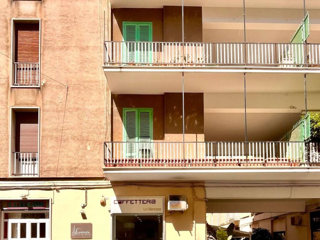 Appartamento a Molfetta in Galleria Molfettesi del Risorgimento, 8 - Foto 1