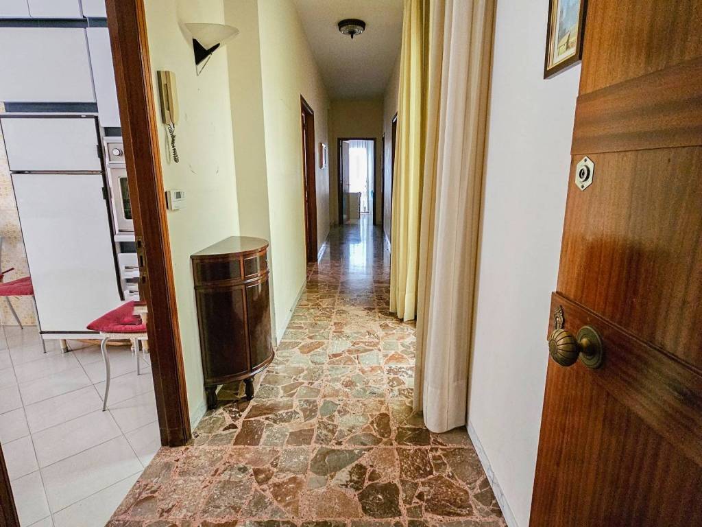 Appartamento a Andria in Galleria Giovanni Boccaccio, 18 - Foto 4