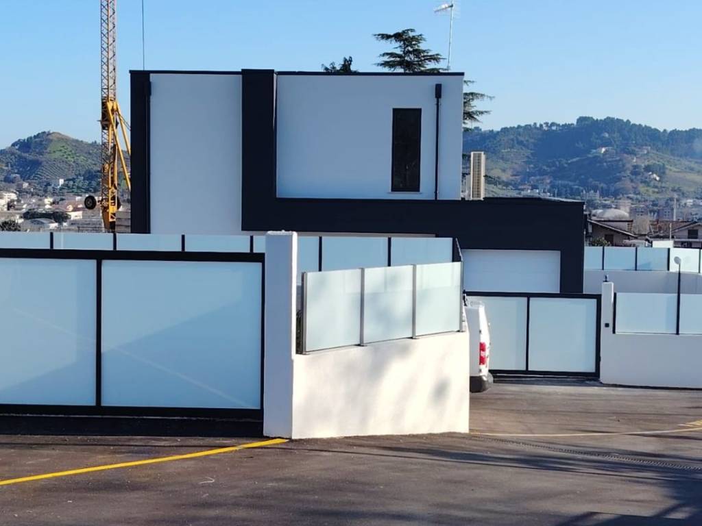 Villa a Città sant'angelo in Viale San Martino - Foto 3