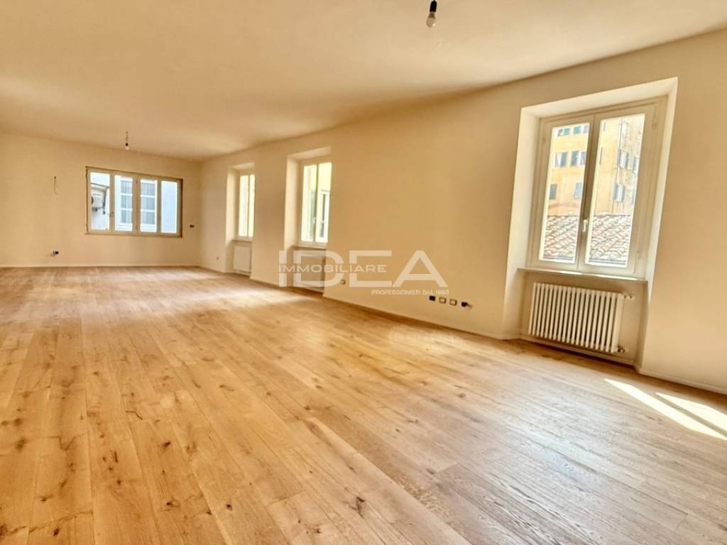 Appartamento a Lucca in Via degli Asili , - Foto 5