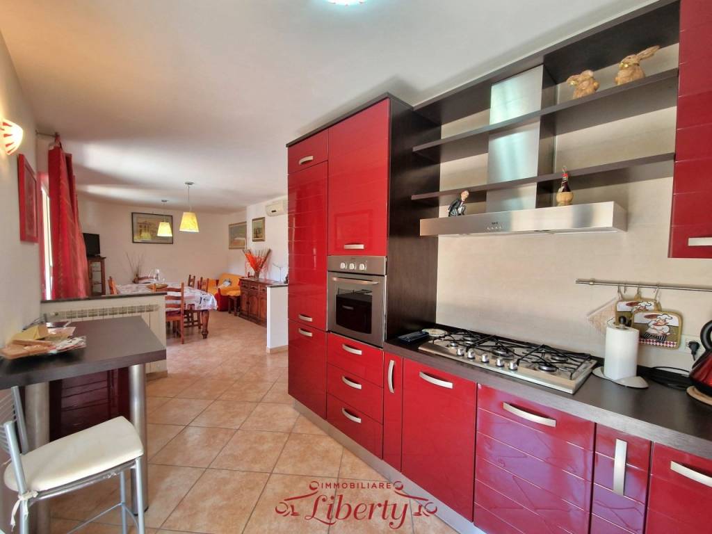 Casa indipendente a Viareggio in Via Paolo Savi - Foto 4