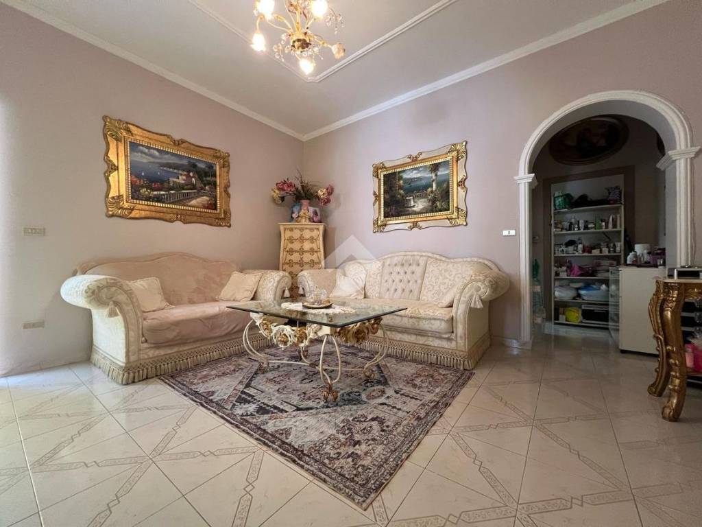 Casa indipendente a Mazara del vallo in Via S. Martino, 18 - Foto 2
