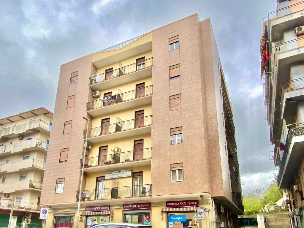 Appartamento a Messina in Via Adolfo Celi - Foto 4