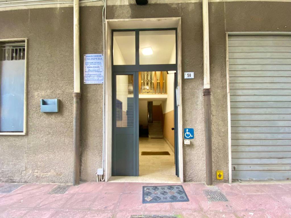 Appartamento a Messina in Via Adolfo Celi - Foto 5