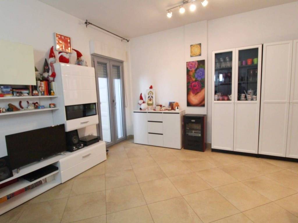 Appartamento a Cagliari in Via dalle Bande Nere, 42 - Foto 5