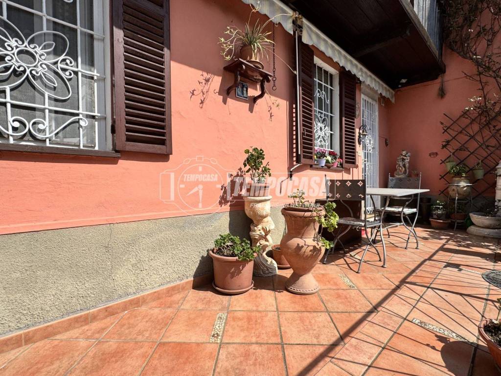 Casa indipendente a Biella in Strada Cantone Binella - Foto 4